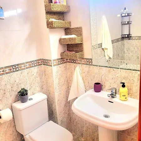 Sea Breeze Apartment